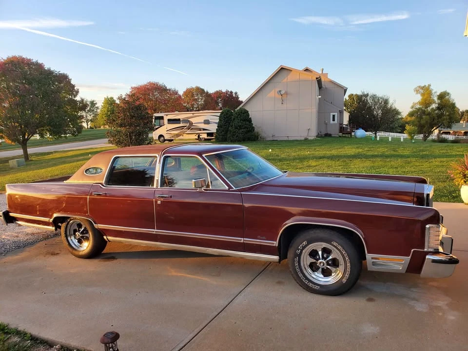 1977 Lincoln Continental 5th Gen - Image 13 of 20