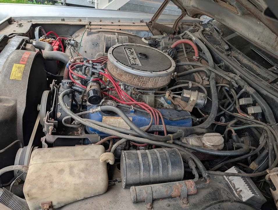 1977 Lincoln Continental 5th Gen - Image 11 of 12