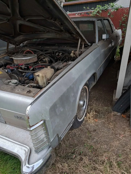 1977 Lincoln Continental 5th Gen - Image 6 of 12