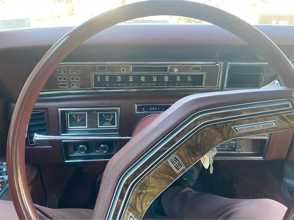 1977 Lincoln Continental 5th Gen - Image 2 of 18