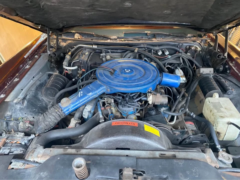 1977 Lincoln Continental 5th Gen - Image 14 of 18