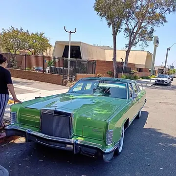 1977 Lincoln Continental