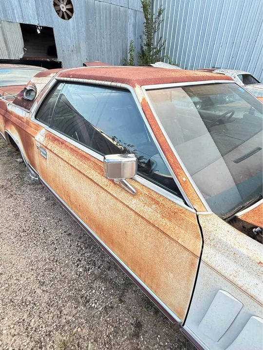 1977 Lincoln Continental Mark V - Image 5 of 7