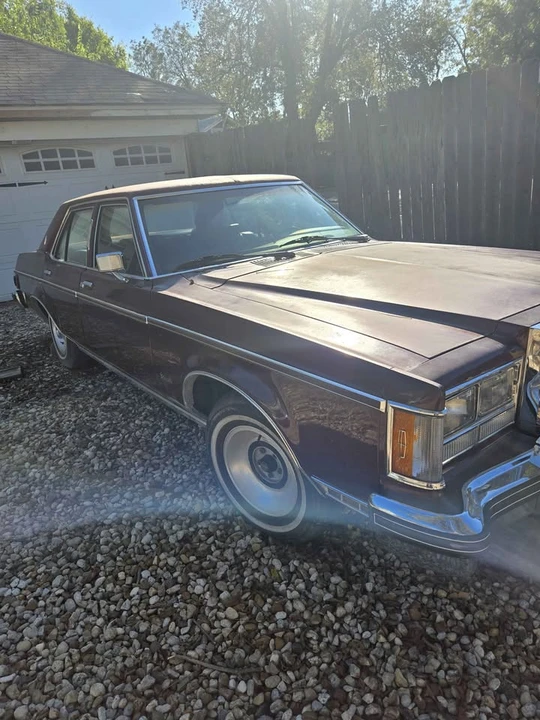 1977 Lincoln Continental 5th Gen - Image 5 of 8