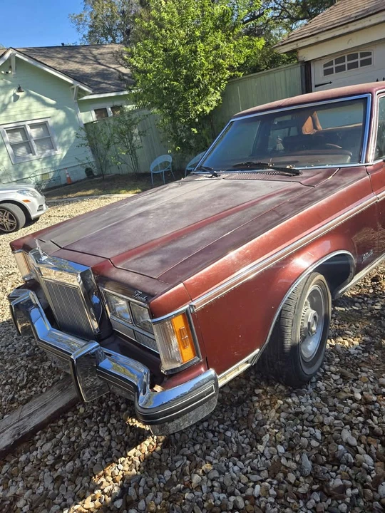 1977 Lincoln Continental 5th Gen - Image 4 of 8