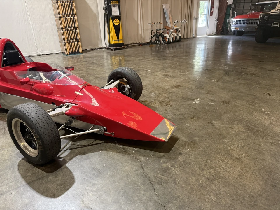 1977 Lola - Image 24 of 31