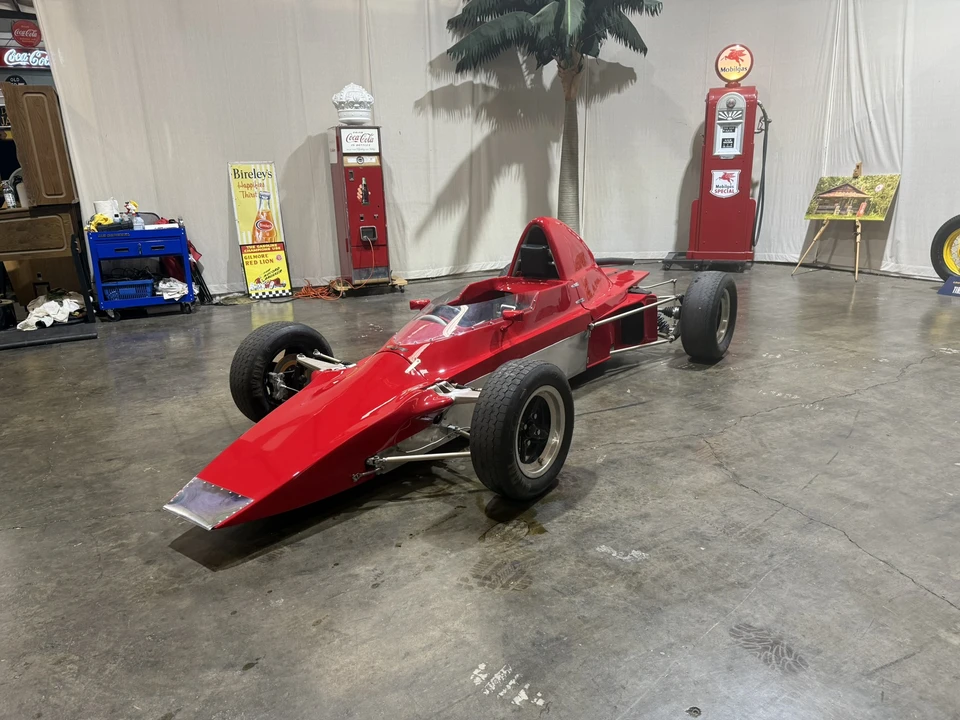 1977 Lola - Image 10 of 31