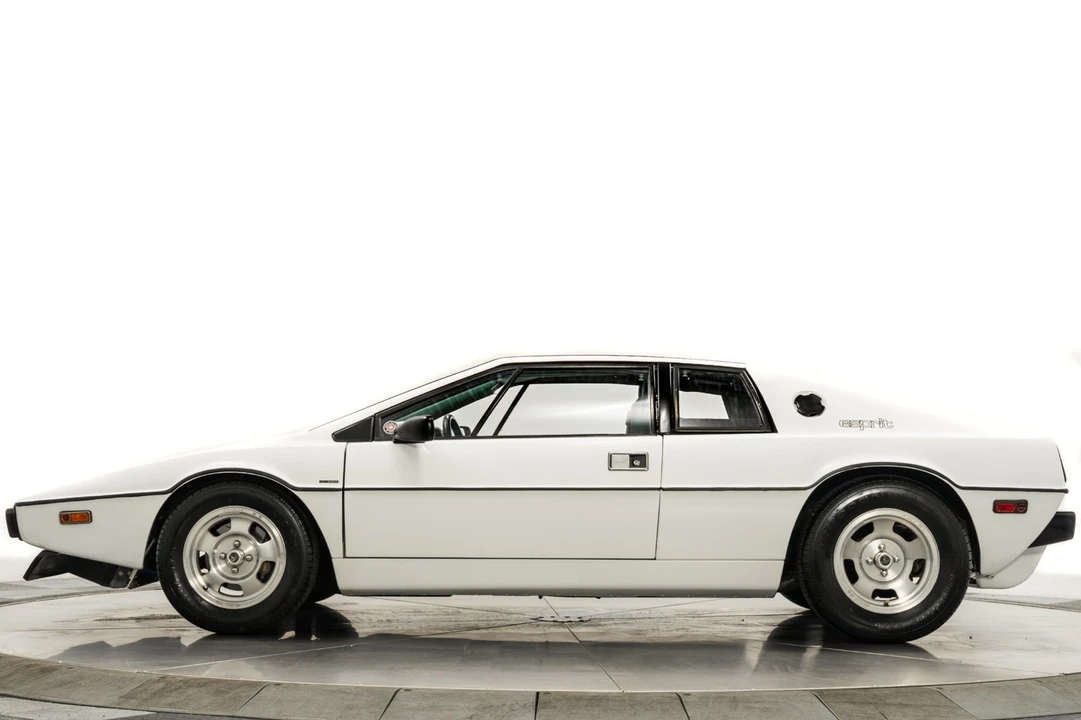 1977 Lotus Esprit Series 1 - Image 6 of 12