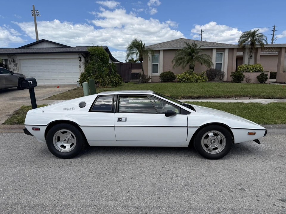 1977 Lotus Esprit Series 1 - Image 12 of 21