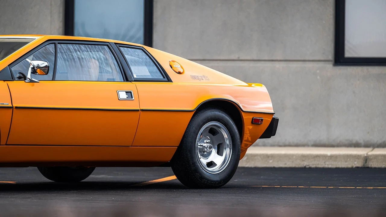 1977 Lotus Esprit Series 1 - Image 26 of 31