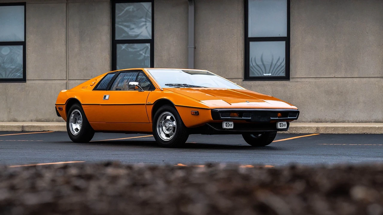 1977 Lotus Esprit Series 1 - Image 13 of 31