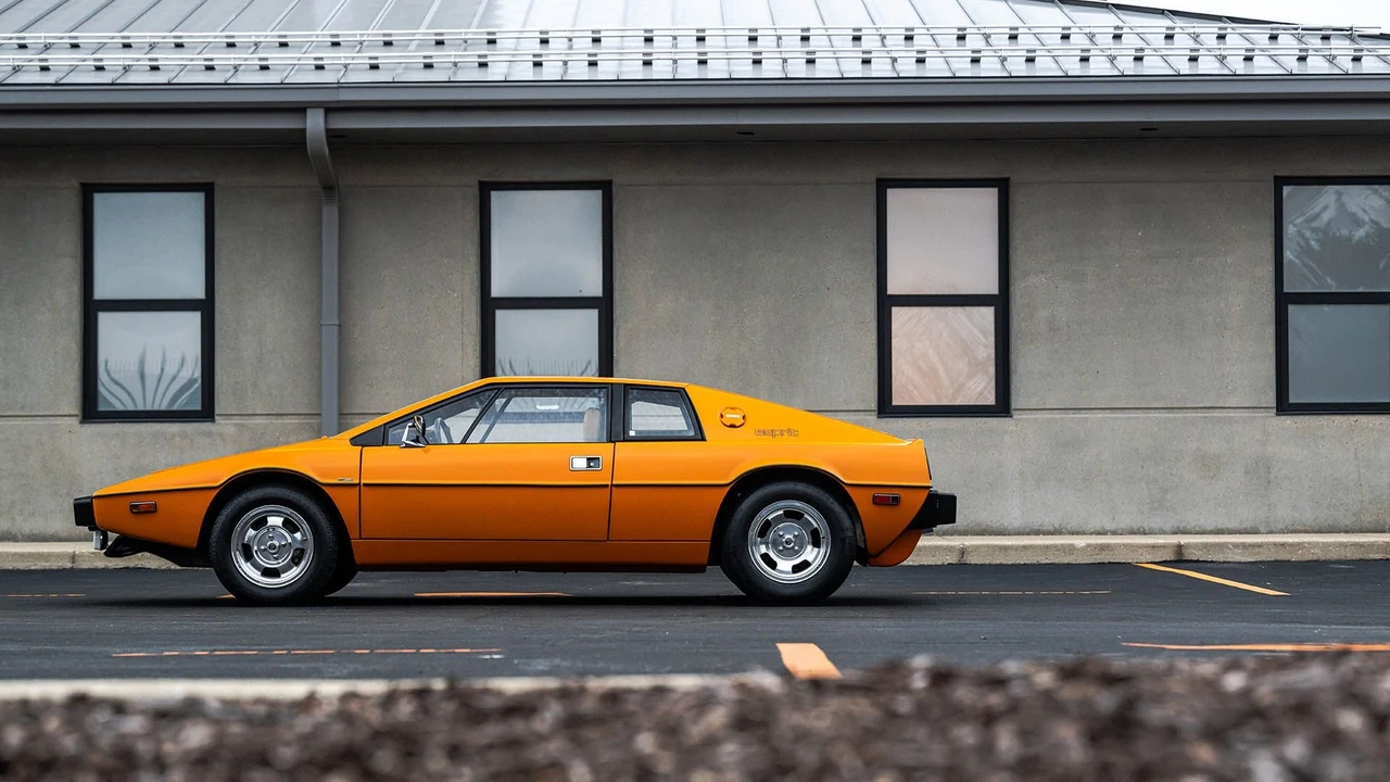 1977 Lotus Esprit Series 1 - Image 17 of 31