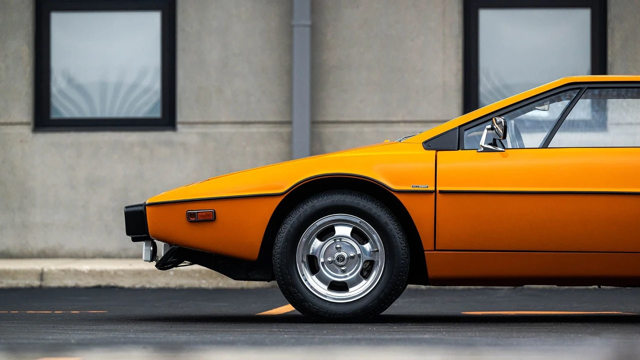 1977 Lotus Esprit Series 1 - Image 24 of 31