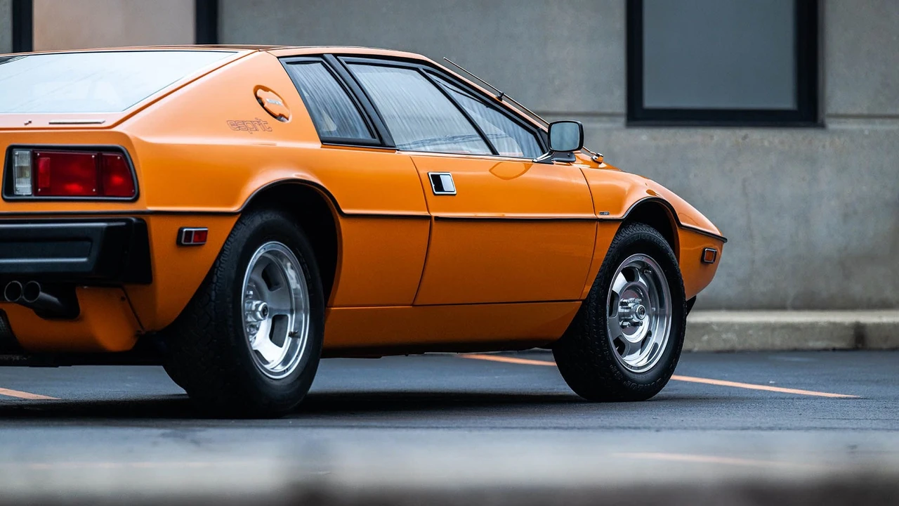 1977 Lotus Esprit Series 1 - Image 31 of 31