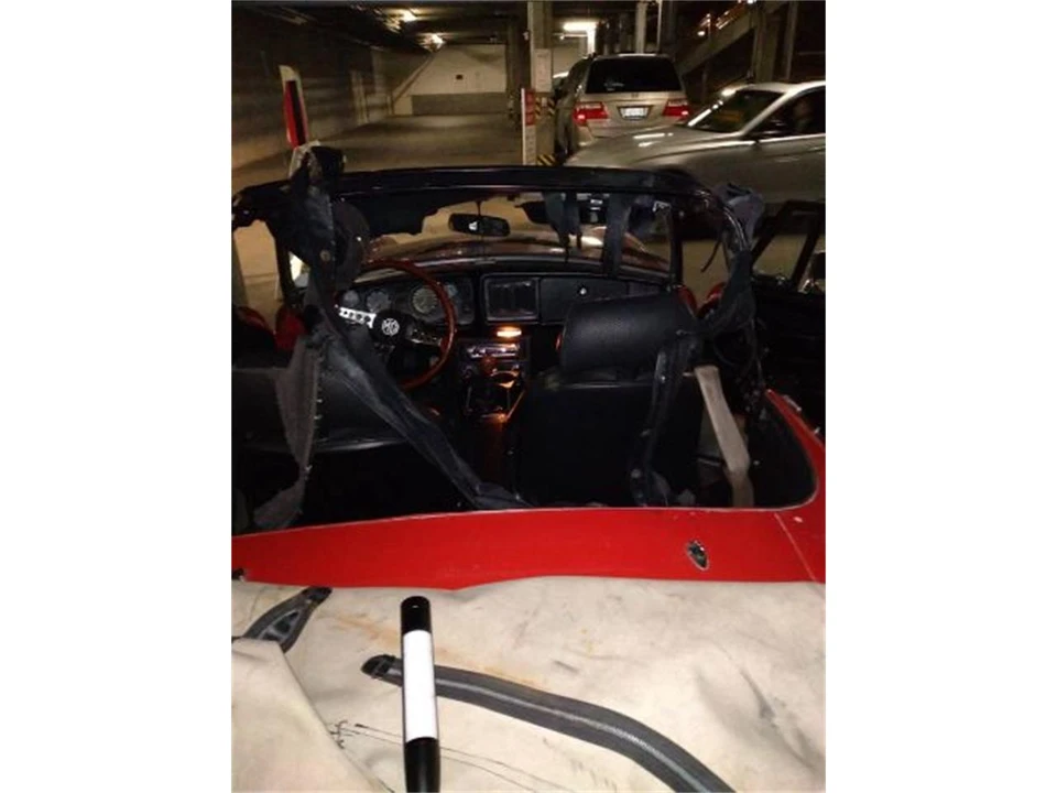 1977 MG MGB Roadster - Image 2 of 5
