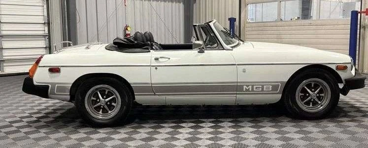 1977 MG MGB Roadster - Image 5 of 11