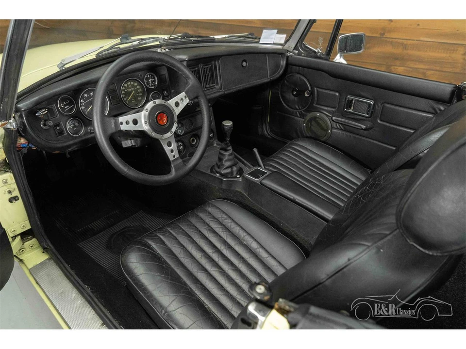 1977 MG MGB Roadster - Image 2 of 19