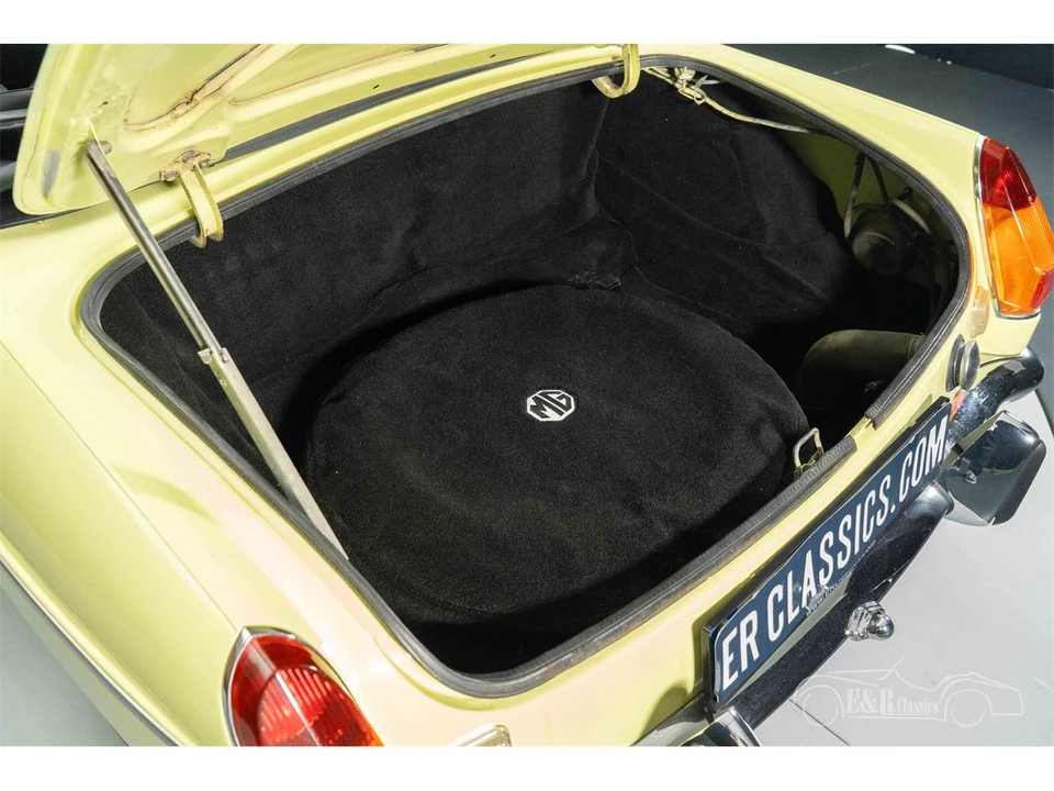 1977 MG MGB Roadster - Image 17 of 19