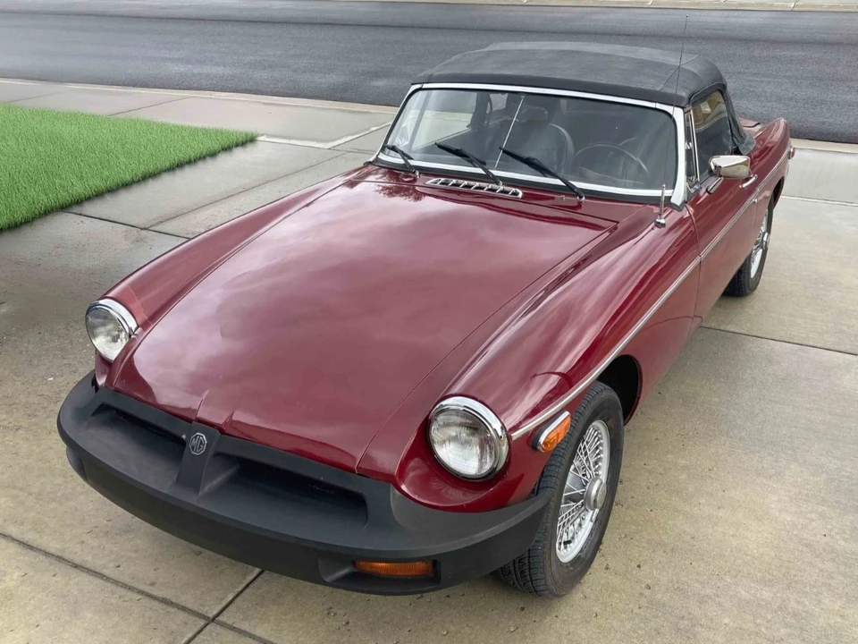 1977 MG MGB Roadster - Image 2 of 31
