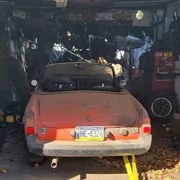 1977 MG MGB