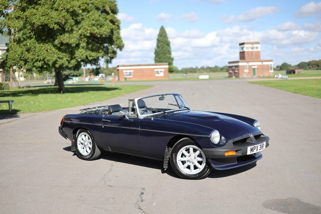 1977 MG RV8 - Image 21 of 30