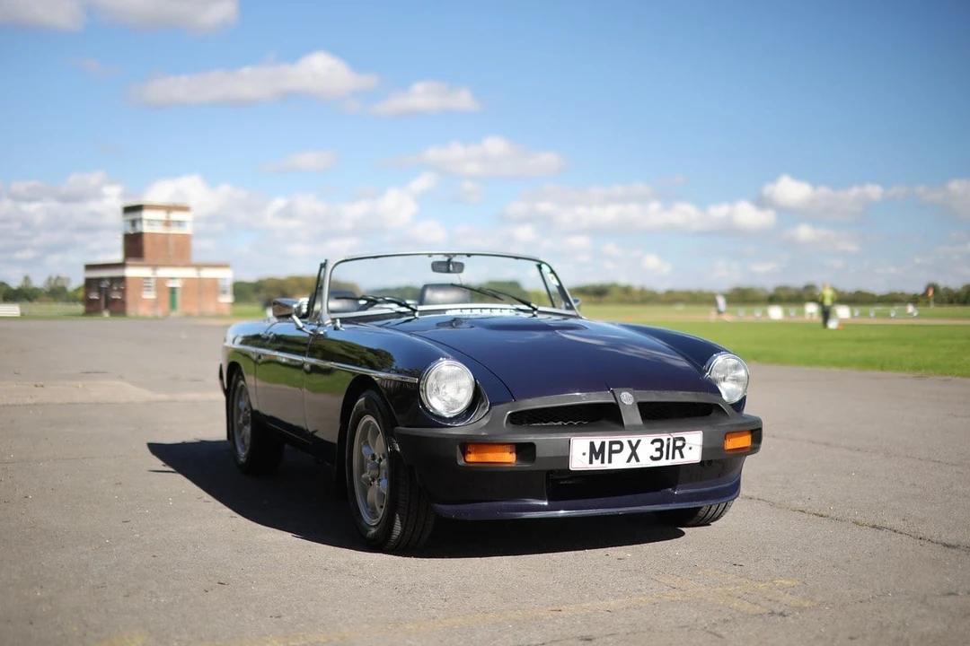 1977 MG RV8 - Image 20 of 30