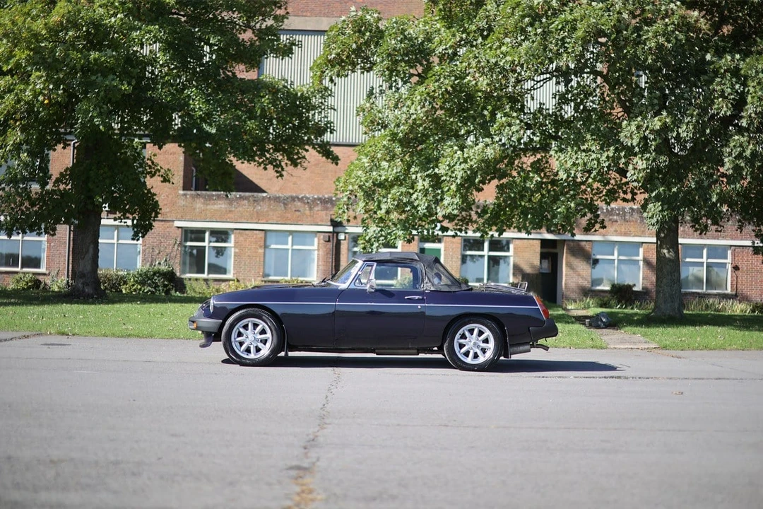 1977 MG RV8 - Image 26 of 30