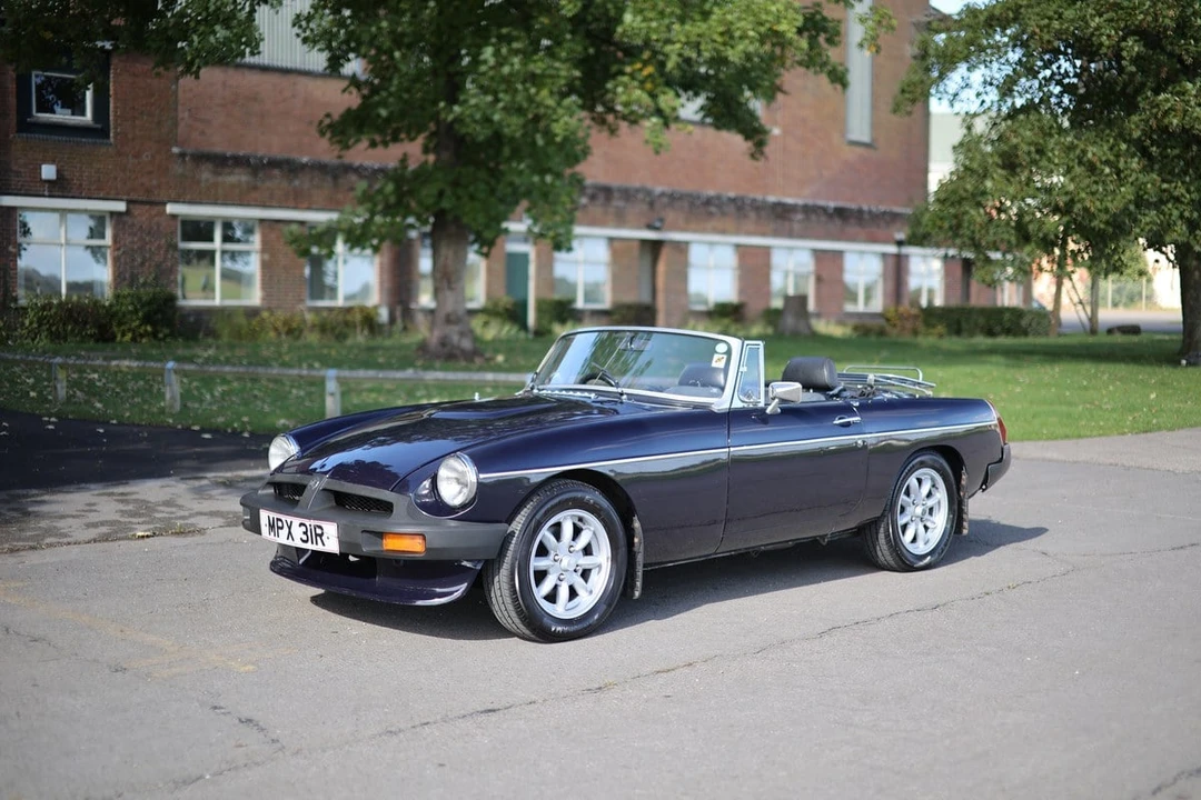 1977 MG RV8 - Image 27 of 30