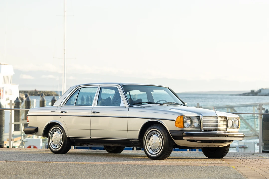 1977 Mercedes-Benz W123 Sedan - Image 20 of 31