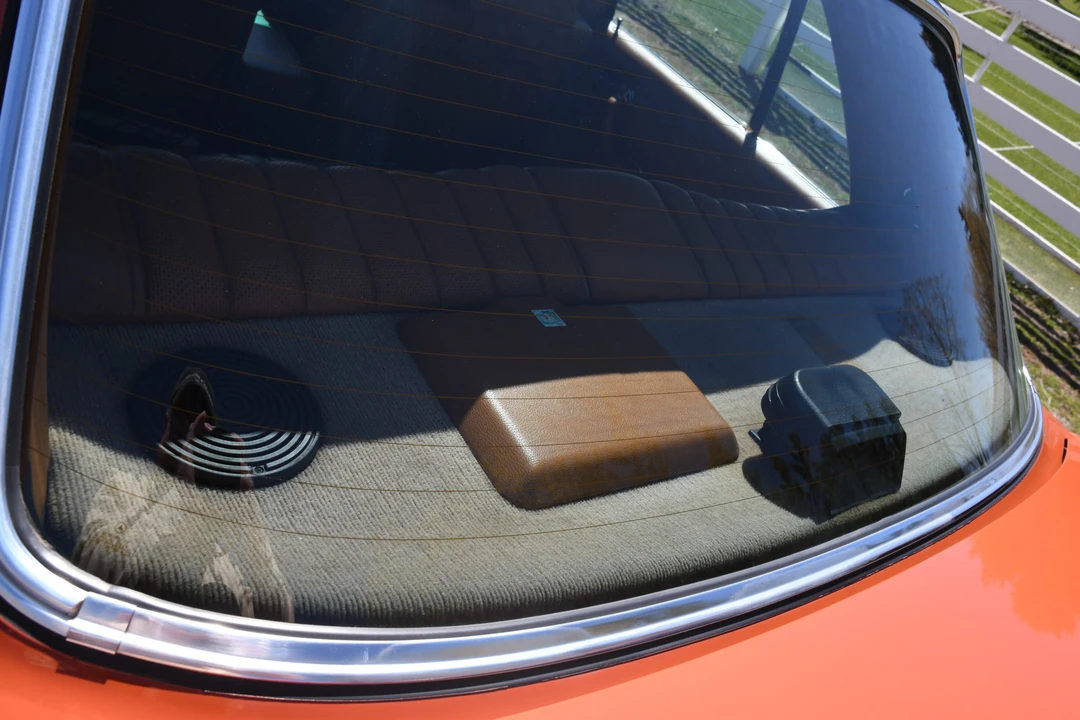 1977 Mercedes-Benz W123 Sedan - Image 20 of 31