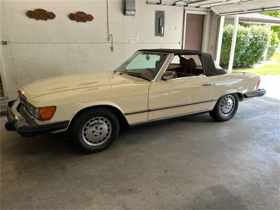 1977 Mercedes-Benz 450SEL - Image 2 of 12