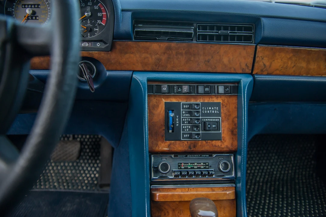 1977 Mercedes-Benz 450SEL 6.9 - Image 22 of 31