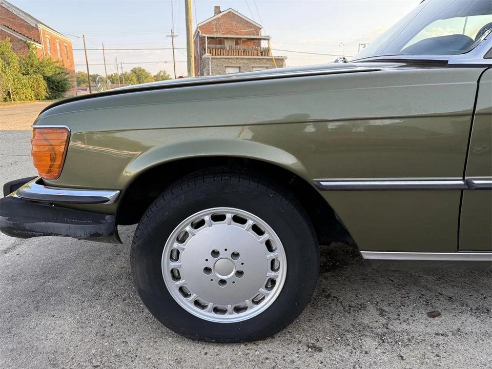 1977 Mercedes-Benz 450SEL - Image 10 of 31