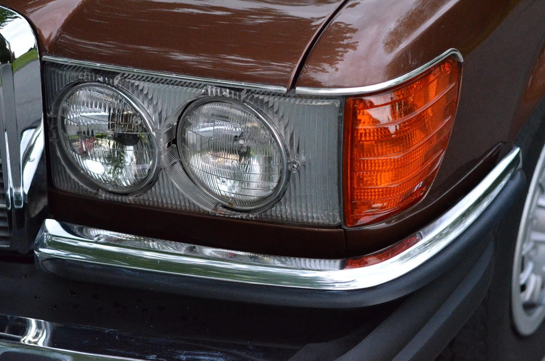 1977 Mercedes-Benz W116 S-Class - Image 29 of 31