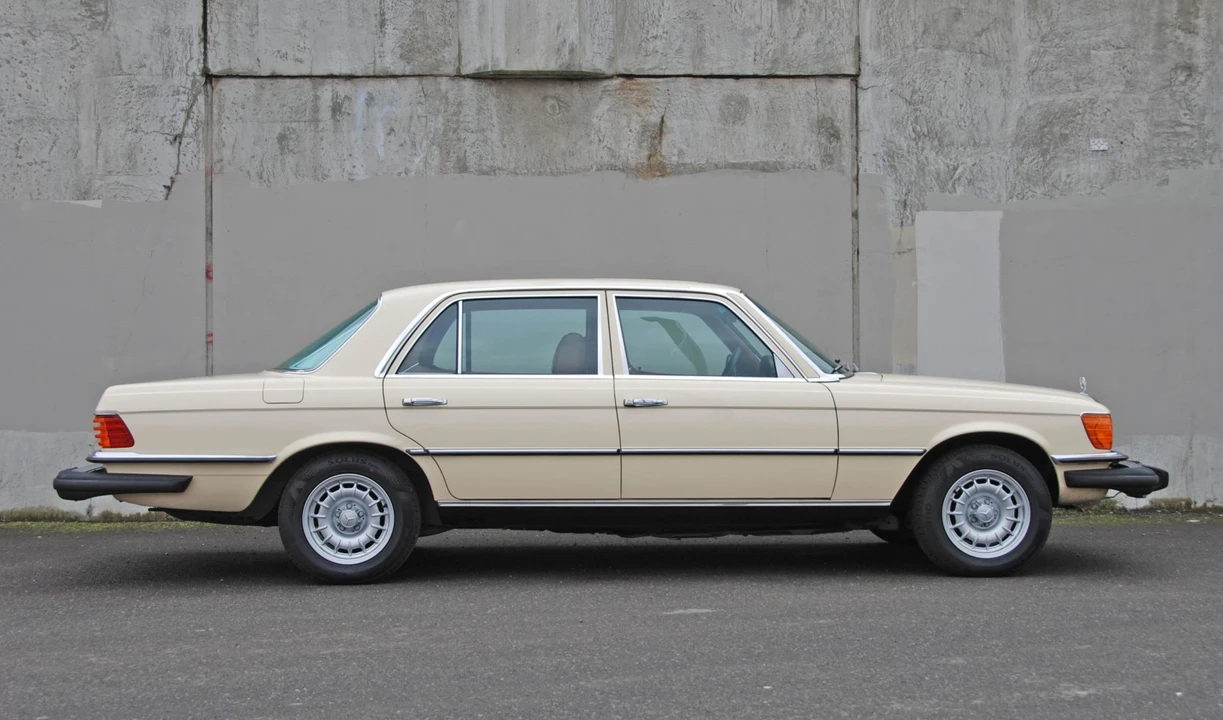 1977 Mercedes-Benz W116 S-Class - Image 13 of 31