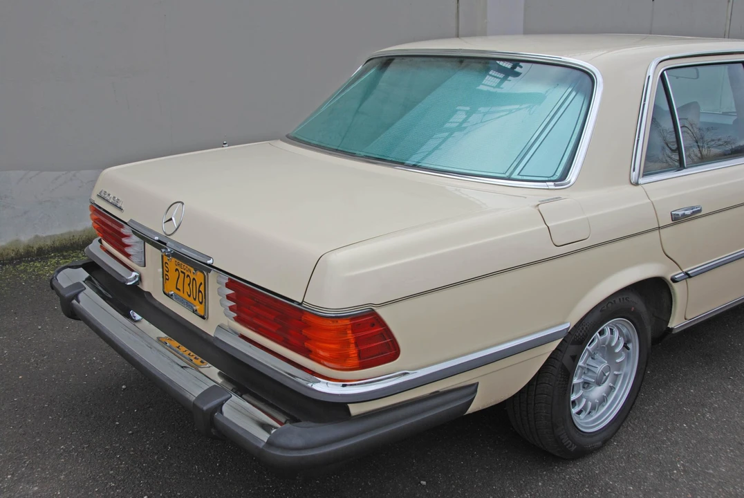 1977 Mercedes-Benz W116 S-Class - Image 10 of 31