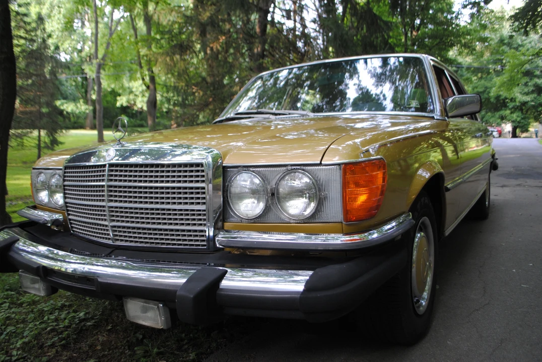 1977 Mercedes-Benz W116 S-Class - Image 3 of 31