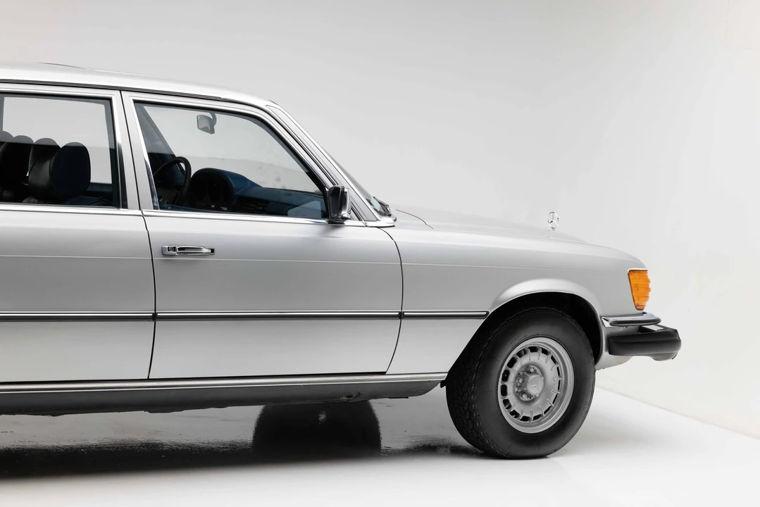 1977 Mercedes-Benz 450SEL - Image 28 of 31