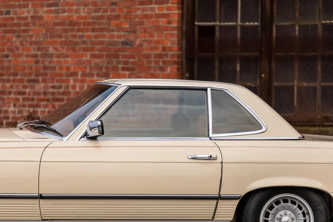 1977 Mercedes-Benz R107 SL-Class - Image 17 of 31
