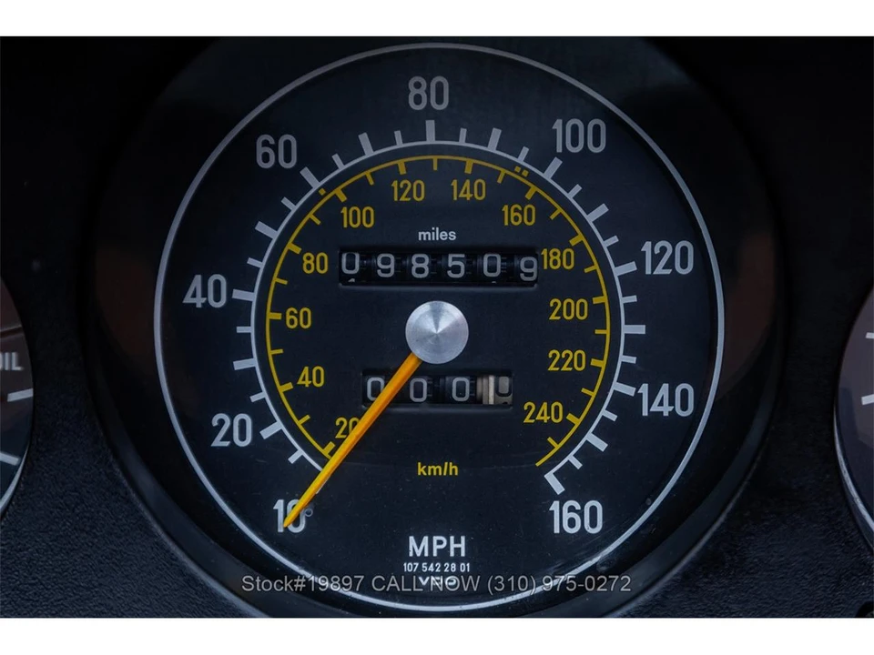 1977 Mercedes-Benz R107 SL-Class - Image 30 of 31