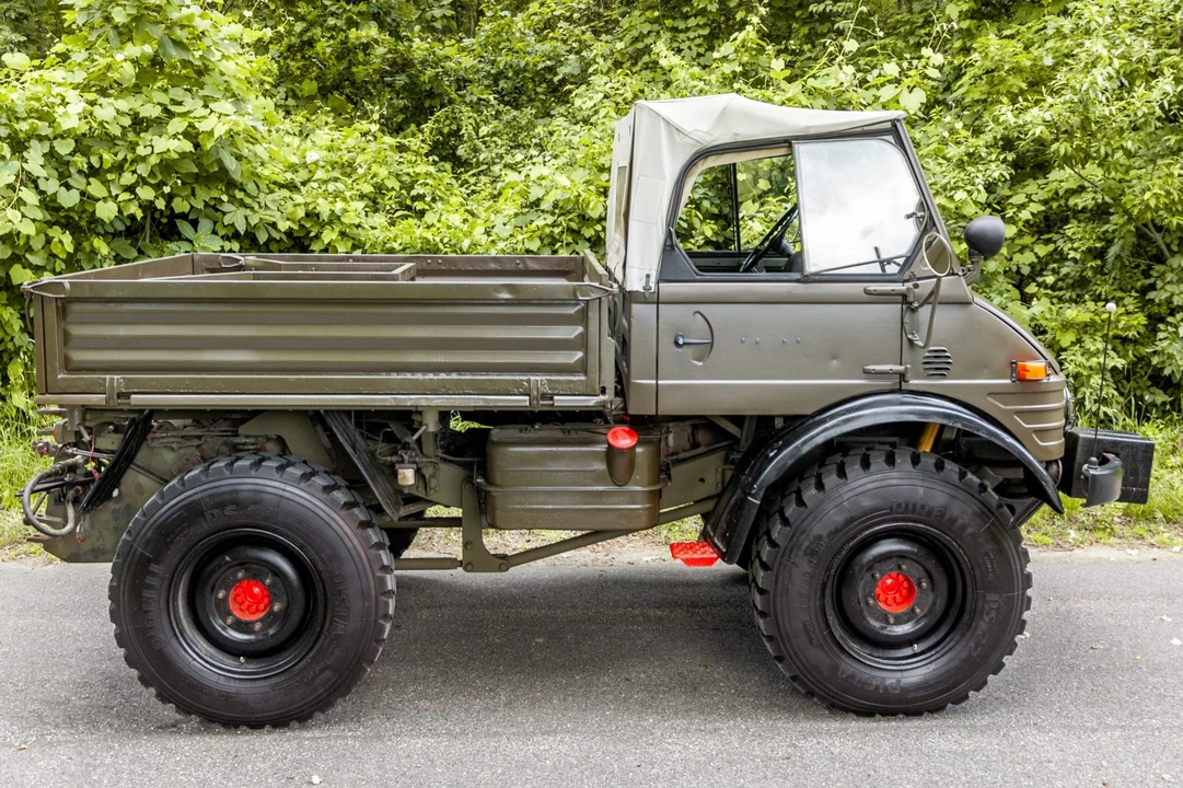 1977 Mercedes-Benz Unimog - Image 7 of 31