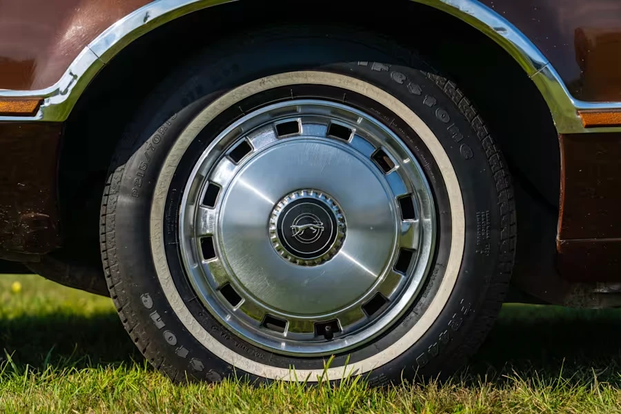 1977 Mercury Cougar 4th+ Gen - Image 8 of 22