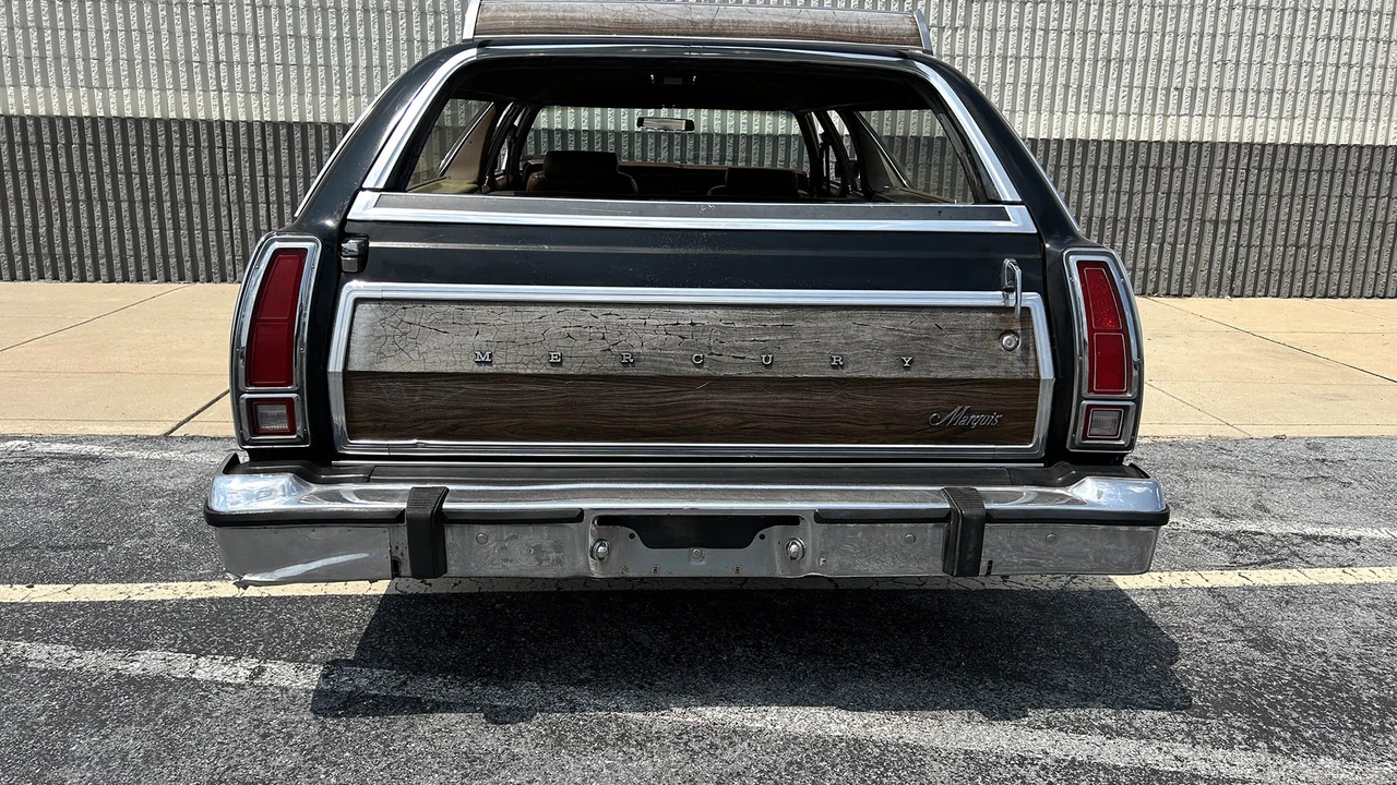 1977 Mercury Colony Park - Image 11 of 31