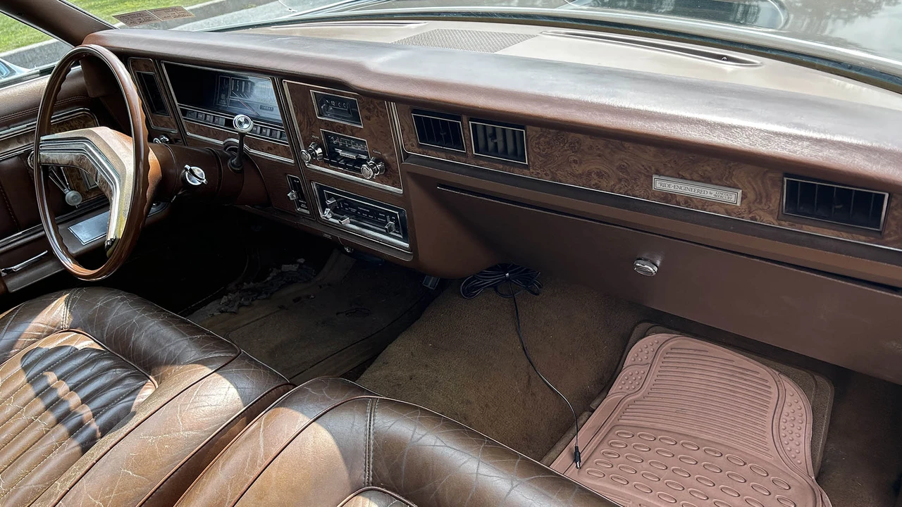 1977 Mercury Colony Park - Image 21 of 31