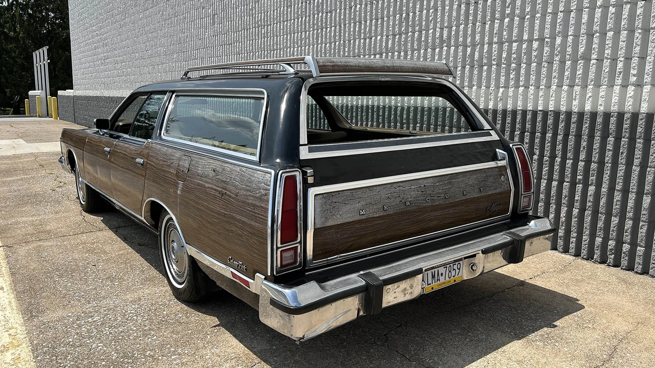 1977 Mercury Colony Park - Image 4 of 31