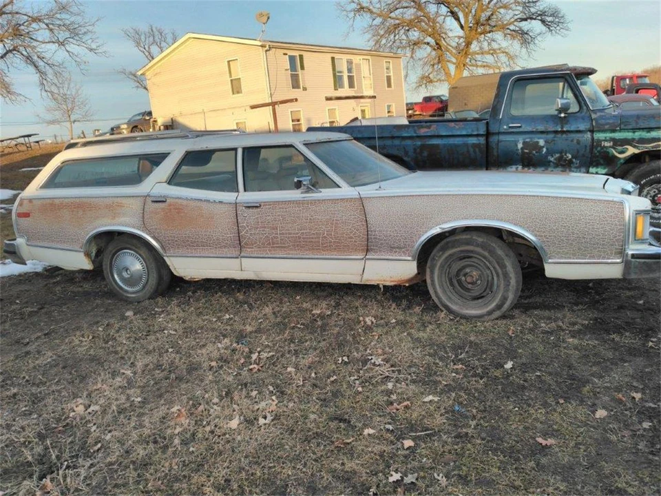 1977 Mercury - Image 2 of 23