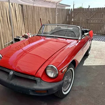 1977 MG B 2 Doors