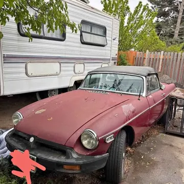 1977 MG B