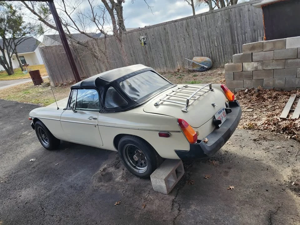1977 MG MGB Roadster - Image 2 of 8