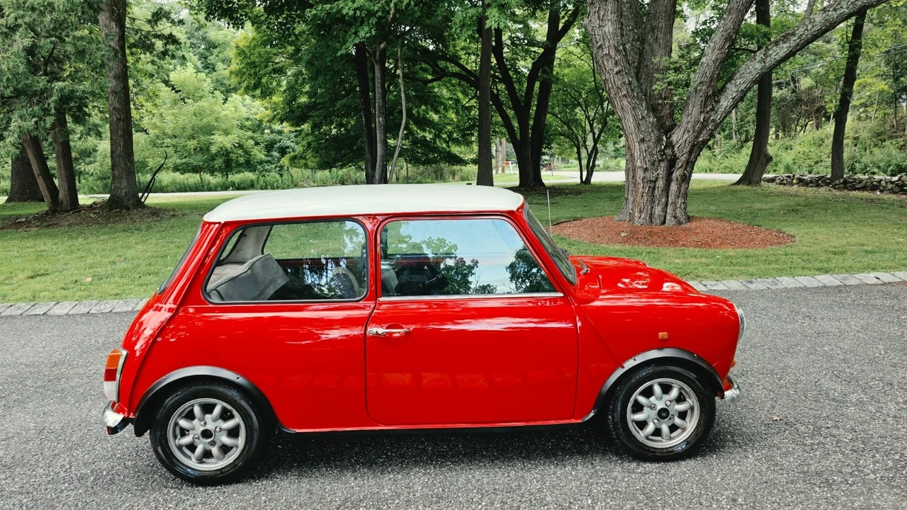 1977 Mini Mini Mark IV - Image 8 of 31